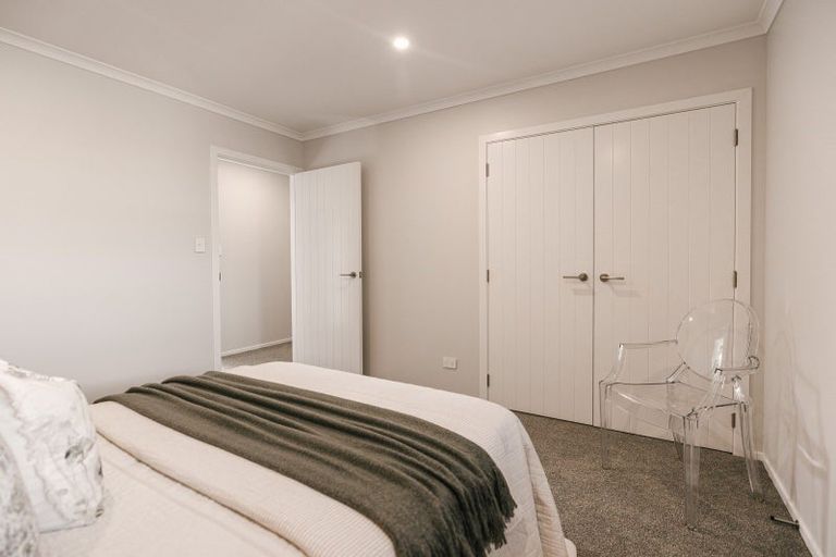 Photo of property in 27 Daniel Place, Kelvin Grove, Palmerston North, 4414