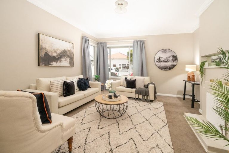 Photo of property in 10 Harper Street, Newtown, Wellington, 6021