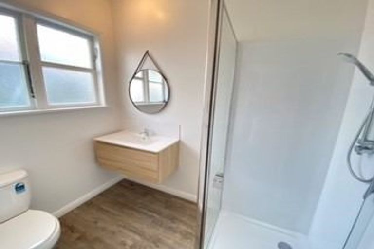 Photo of property in 2/34 Wainui Street, Riccarton, Christchurch, 8041