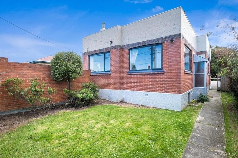 Photo of property in 49 Oakland Street, Andersons Bay, Dunedin, 9013
