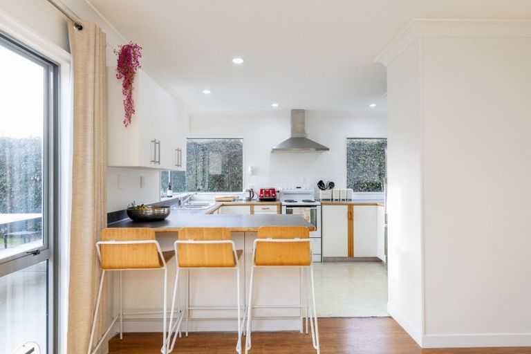 Photo of property in 69 Carlyle Street, Leamington, Cambridge, 3432