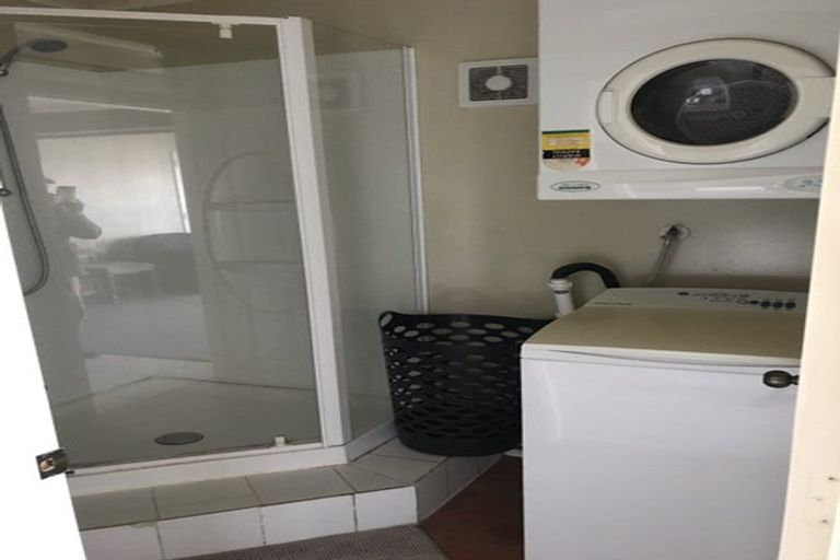 Photo of property in 64 Rama Crescent, Khandallah, Wellington, 6035