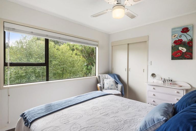 Photo of property in 2/13 Newstead Avenue, Browns Bay, Auckland, 0632