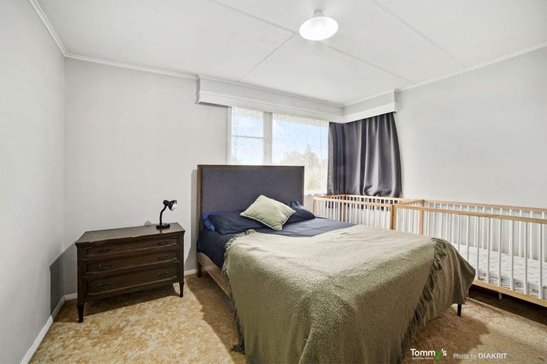 Photo of property in 1 Durham Street, Solway, Masterton, 5810