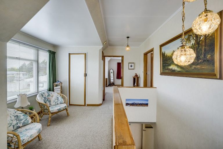 Photo of property in 1009 Caroline Road, Mayfair, Hastings, 4122