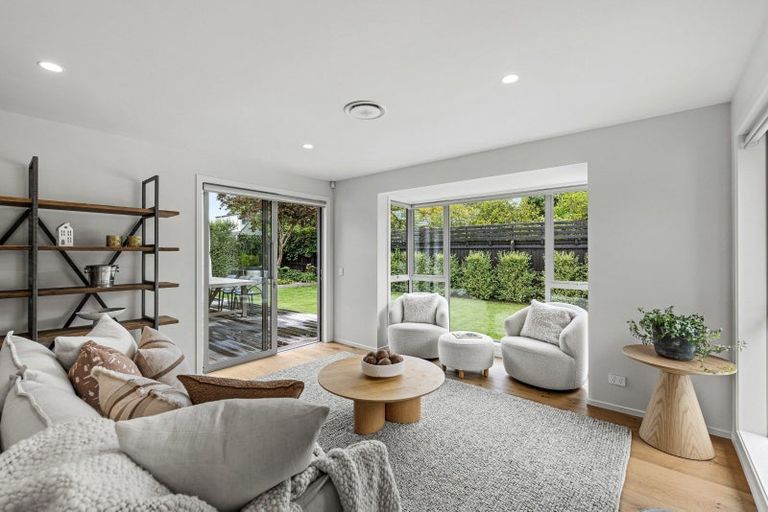 Photo of property in 2/23d Jacksons Road, Merivale, Christchurch, 8014