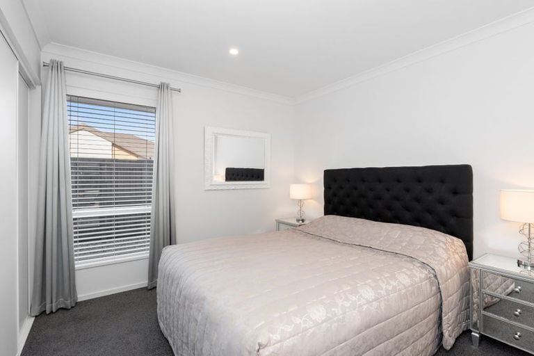 Photo of property in 9 Polish Settlers Place, Marshland, Christchurch, 8083