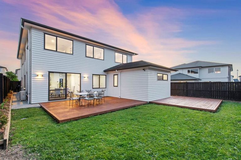 Photo of property in 23 Beltany Drive, Flat Bush, Auckland, 2019