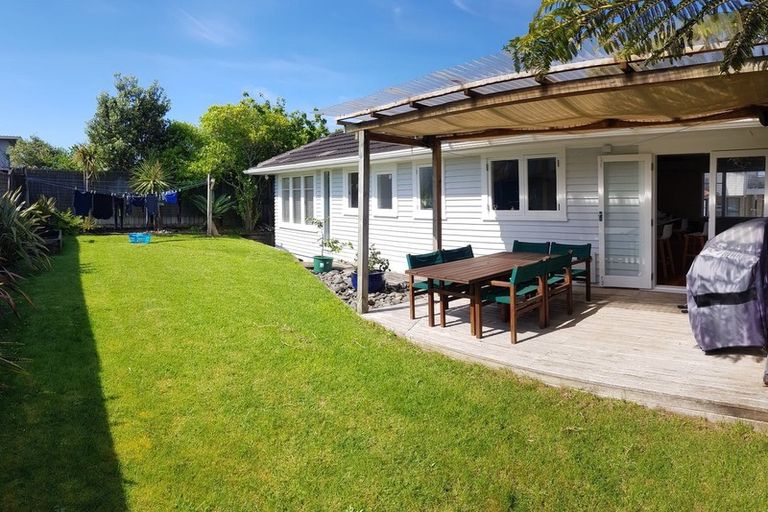 Photo of property in 6a Kelsey Crescent, Hillsborough, Auckland, 1042