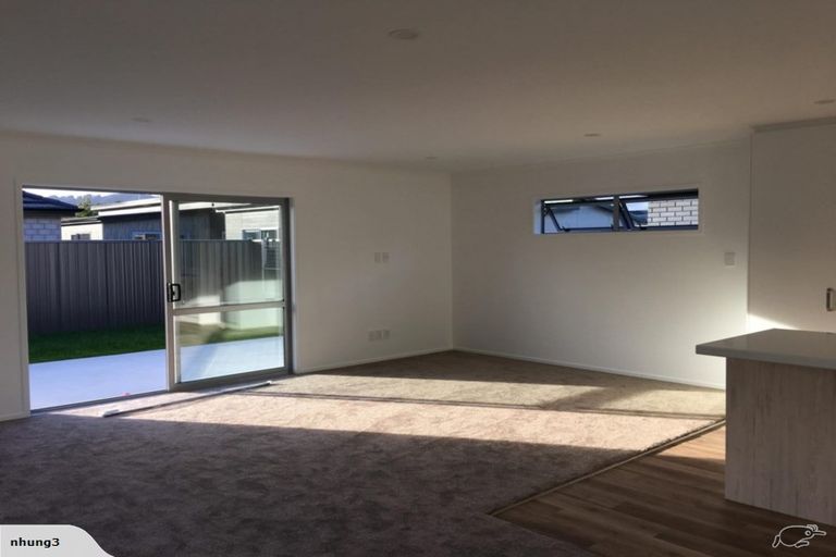 Photo of property in 16 Gilruth Road, Wallaceville, Upper Hutt, 5018