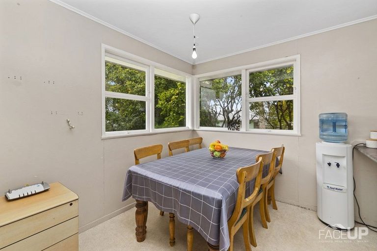 Photo of property in 13 Parma Place, Henderson, Auckland, 0612