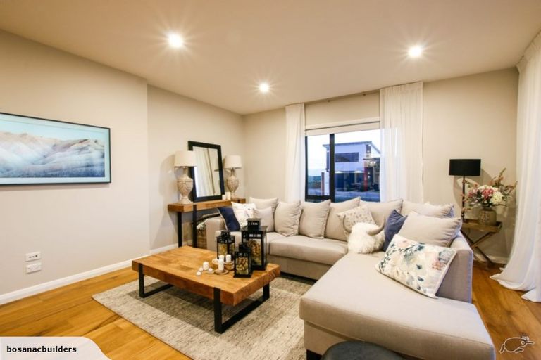 Photo of property in 6 Walter Lawry Road, Paerata, Pukekohe, 2124