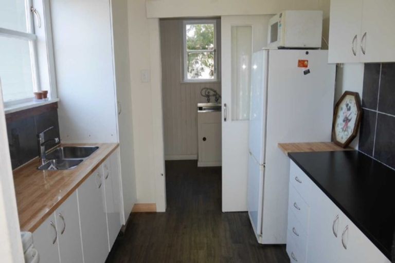 Photo of property in 4 Tara Street, Riccarton, Christchurch, 8041