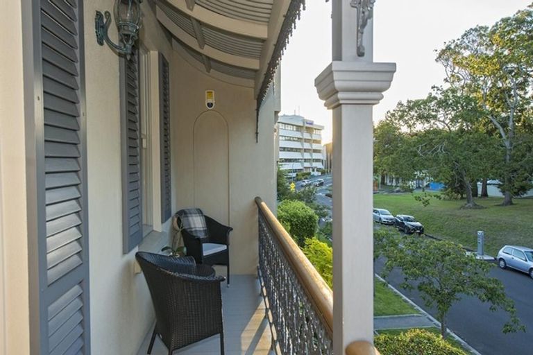 Photo of property in 1j George Street, Newmarket, Auckland, 1023