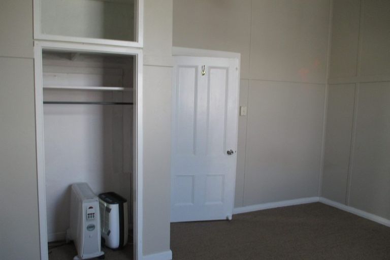 Photo of property in 74 Kilbirnie Crescent, Kilbirnie, Wellington, 6022