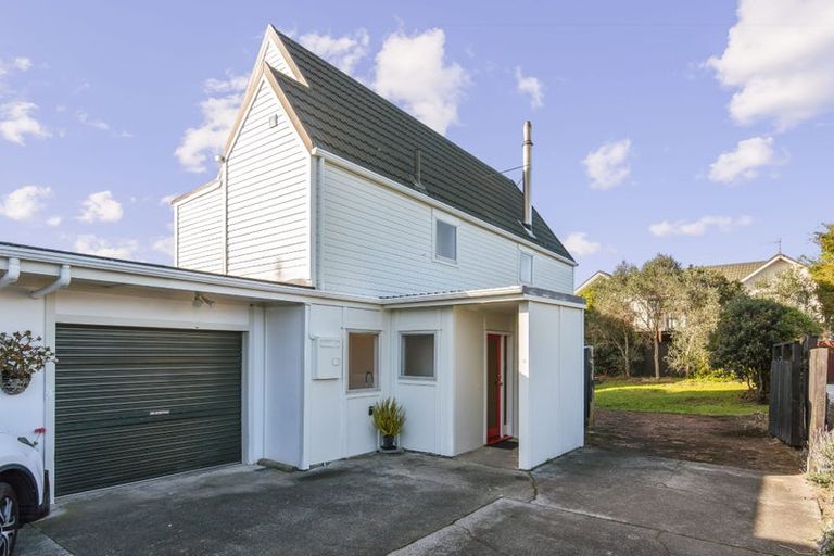 Photo of property in 208b Manly Street, Paraparaumu Beach, Paraparaumu, 5032