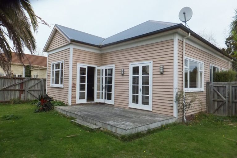 Photo of property in 87 Fisher Avenue, Beckenham, Christchurch, 8023