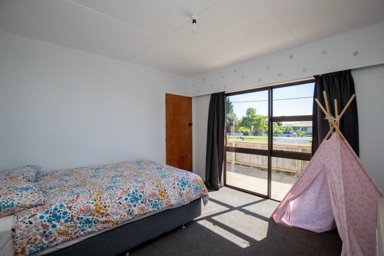 Photo of property in 65 Pipiroa Road, Ngatea, 3503