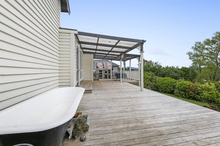Photo of property in 132 Tukapa Street, Westown, New Plymouth, 4310