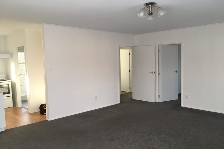 Photo of property in 4/21 Thornton Road, Milford, Auckland, 0620