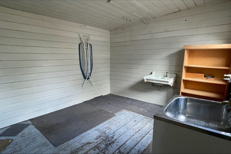 Photo of property in 12 James K Baxter Place, Addington, Christchurch, 8024