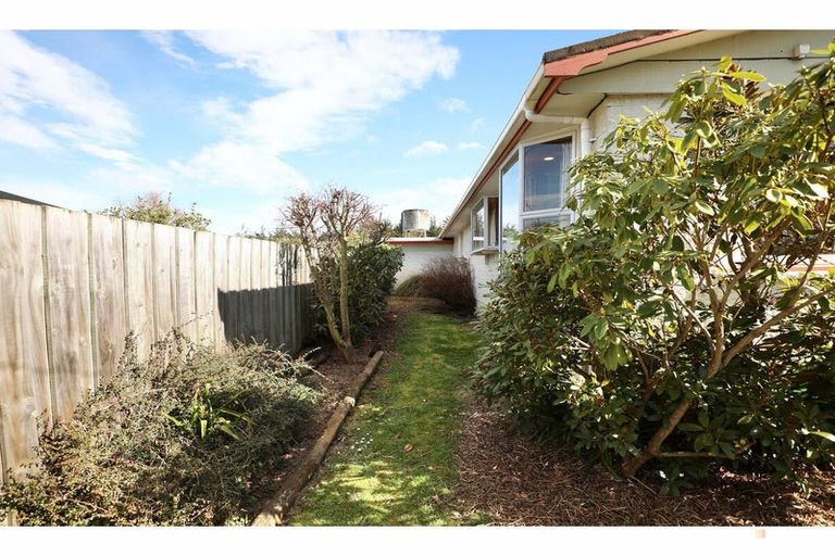 Photo of property in 69 Main North Road, Geraldine, 7930