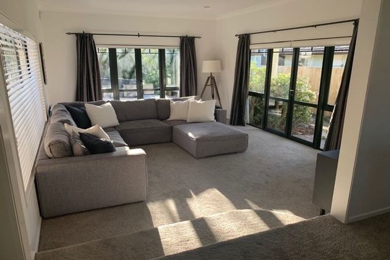 Photo of property in 9 Mark Williams Place, Clevedon, Papakura, 2582