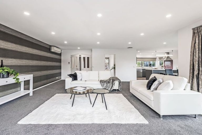 Photo of property in 25 Ferdinand Terrace, Yaldhurst, Christchurch, 8042