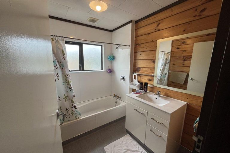 Photo of property in 59 Maratahu Street, Westown, New Plymouth, 4310