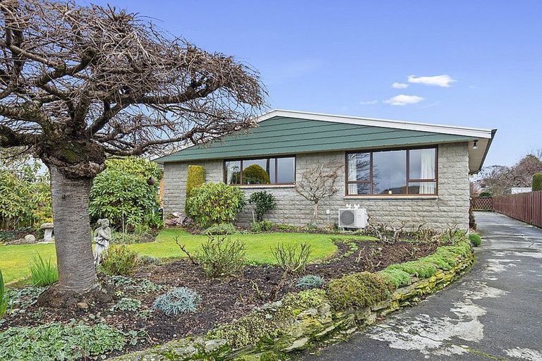 Photo of property in 12 Kakapo Street, Gore, 9710