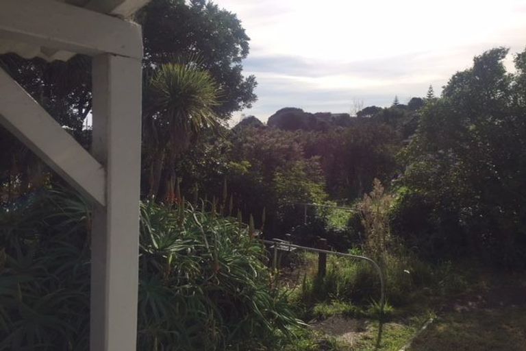 Photo of property in 11 Ames Street, Paekakariki, 5034