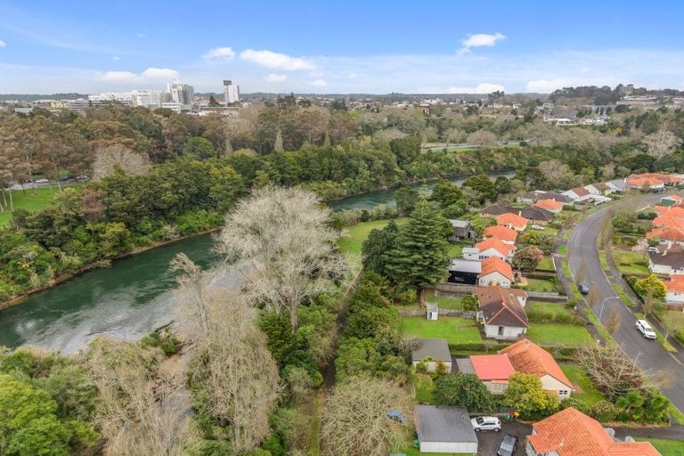 Photo of property in 64 Jellicoe Drive, Hamilton East, Hamilton, 3216