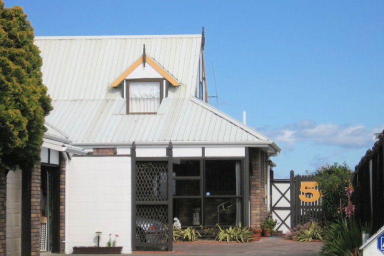 Photo of property in 54a The Drive, Brookfield, Tauranga, 3110