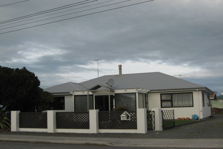 Photo of property in 46 James Street, Balclutha, 9230