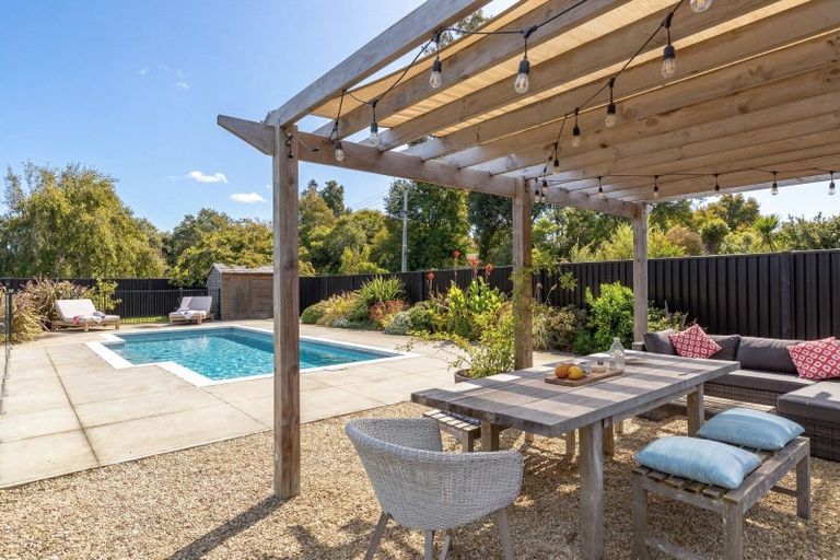 Photo of property in 88 Kuratawhiti Street, Greytown, 5712