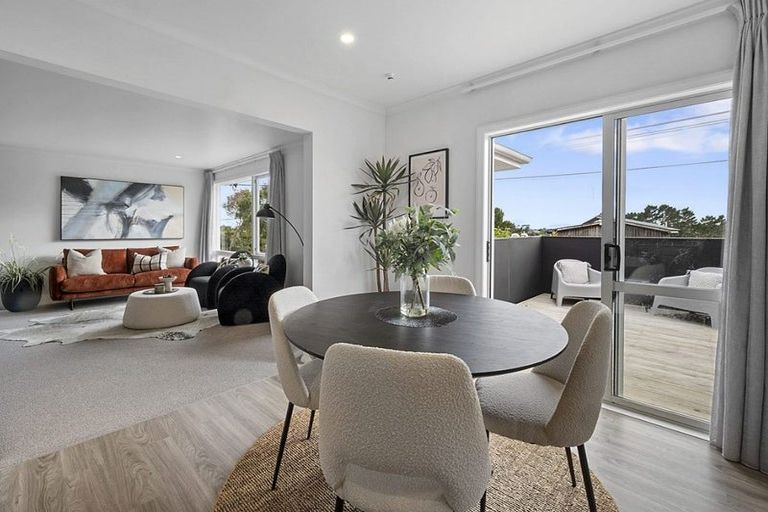 Photo of property in 390 Mangorei Road, Merrilands, New Plymouth, 4312