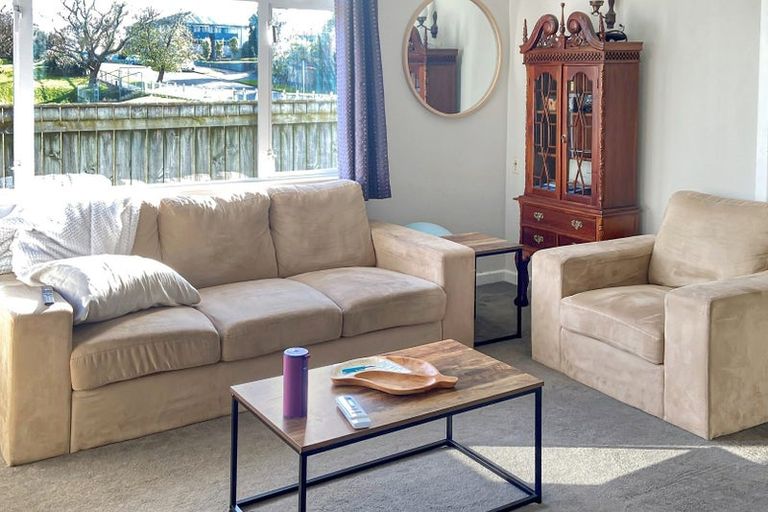 Photo of property in 7 Freyberg Street, Roslyn, Palmerston North, 4414