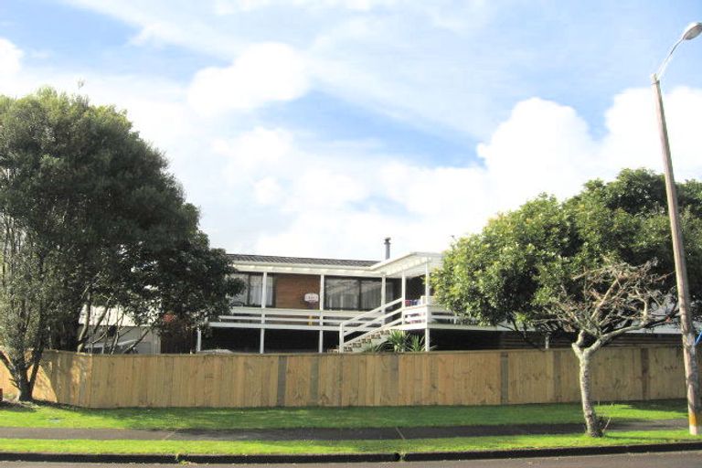 Photo of property in 37 Barnhill Crescent, Pahurehure, Papakura, 2113