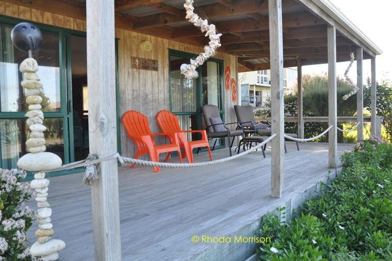 Photo of property in 19 Ngatoto Road, Tinopai, Matakohe, 0593