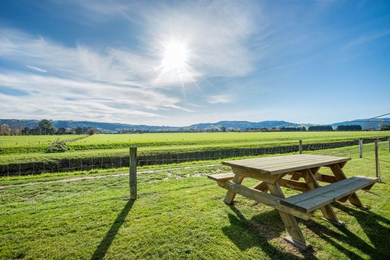 Photo of property in 8 Esk Place, Mosgiel, 9024