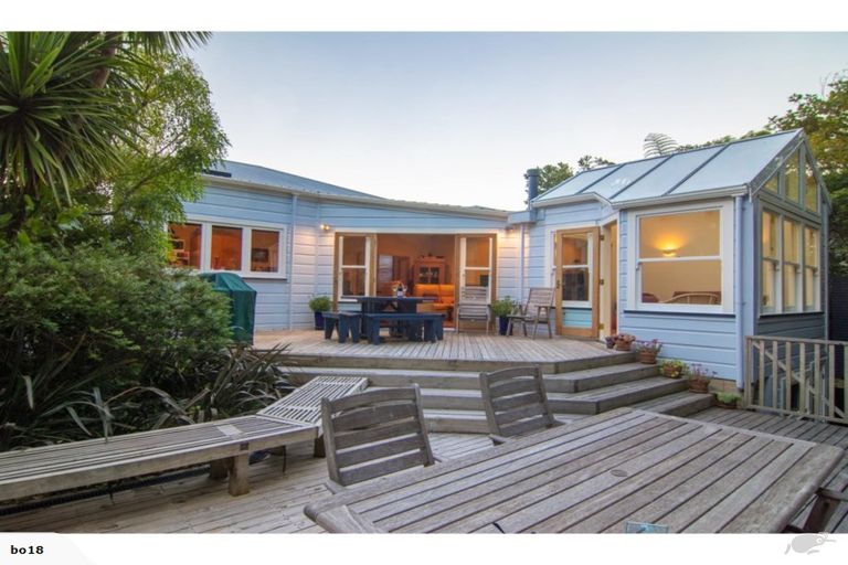 Photo of property in 19a Everton Terrace, Kelburn, Wellington, 6012