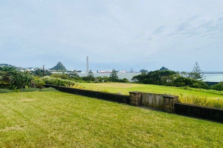 Photo of property in 26a Whiteley Street, Moturoa, New Plymouth, 4310