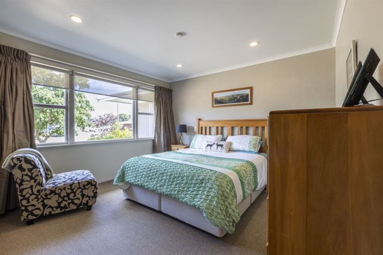 Photo of property in 13 Kennedy Avenue, Feilding, 4702