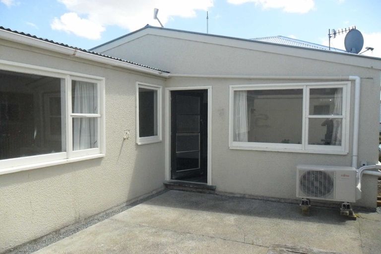 Photo of property in 27 Hyde Street, North Dunedin, Dunedin, 9016