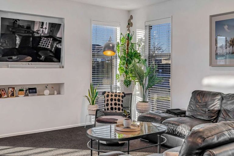 Photo of property in 28 Sovereign Boulevard, Kaiapoi, 7630