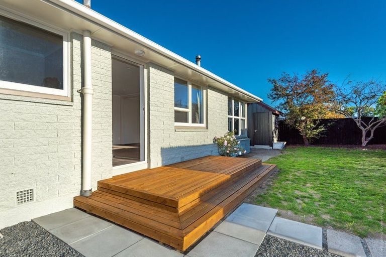 Photo of property in 87 Carisbrooke Street, Aranui, Christchurch, 8061
