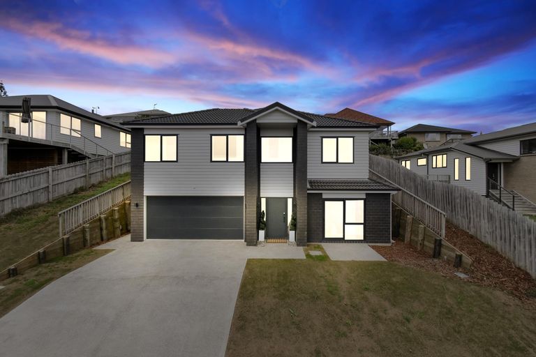 Photo of property in 135 Isabella Drive, Pukekohe, 2120