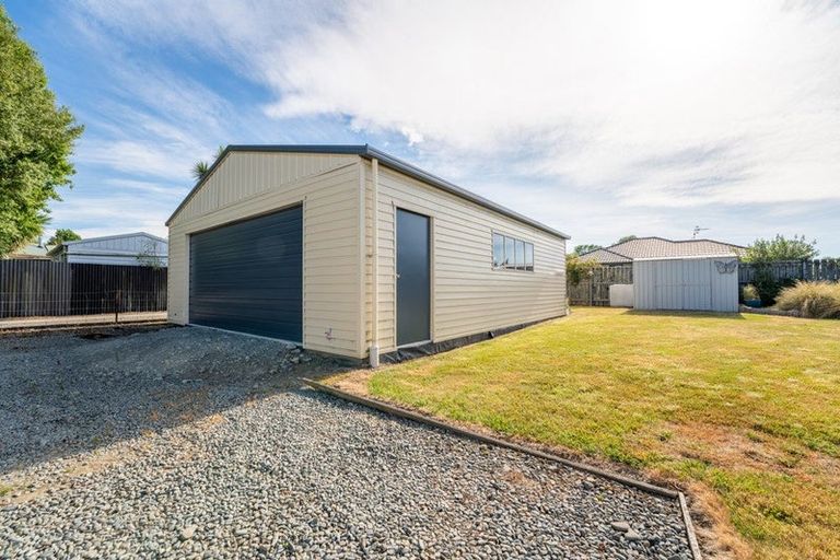 Photo of property in 221 Talbot Street, Geraldine, 7930