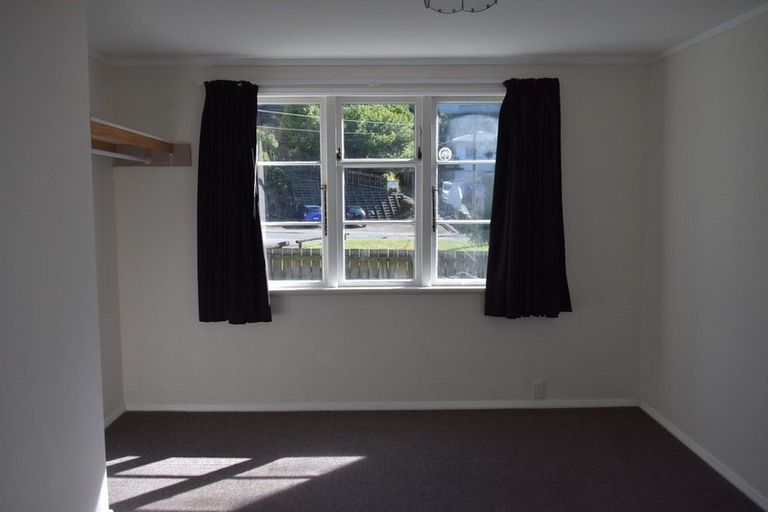 Photo of property in 79 Broderick Road, Johnsonville, Wellington, 6037