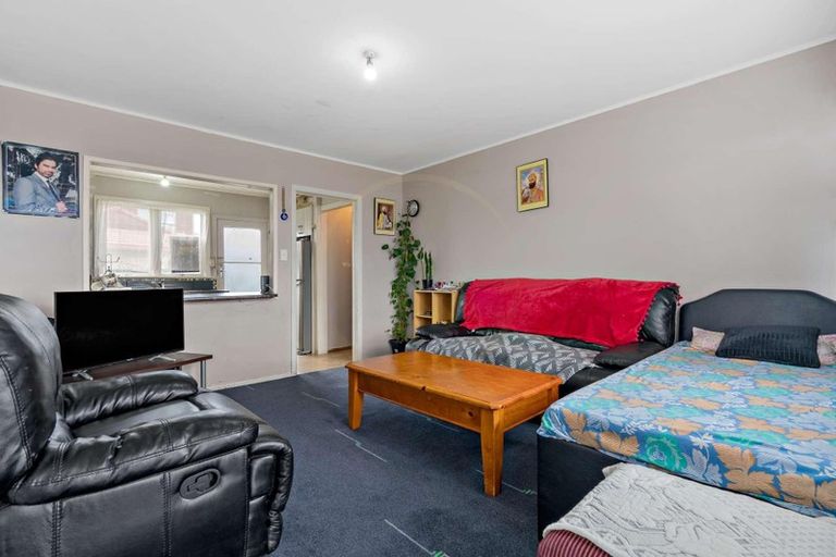 Photo of property in 3/243a St George Street, Papatoetoe, Auckland, 2025